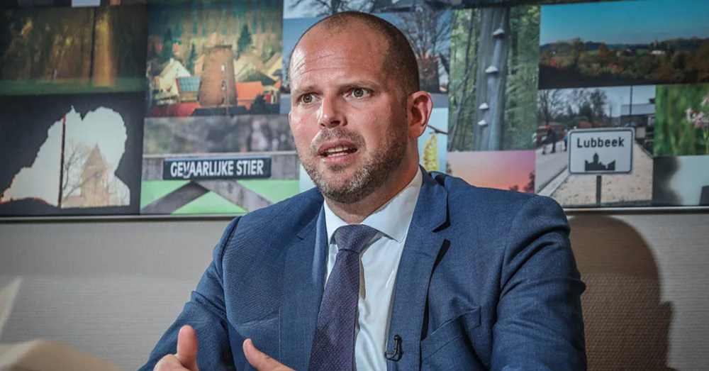 Theo Francken bijt van zich af. Foto: Photonews