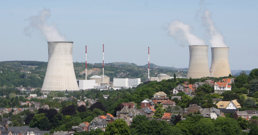 De kerncentrale van Tihange (Wikimedia Commons)