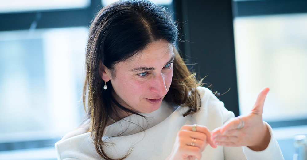 Zuhal Demir probeert het niveau in het onderwijs te verhogen (Photonews)