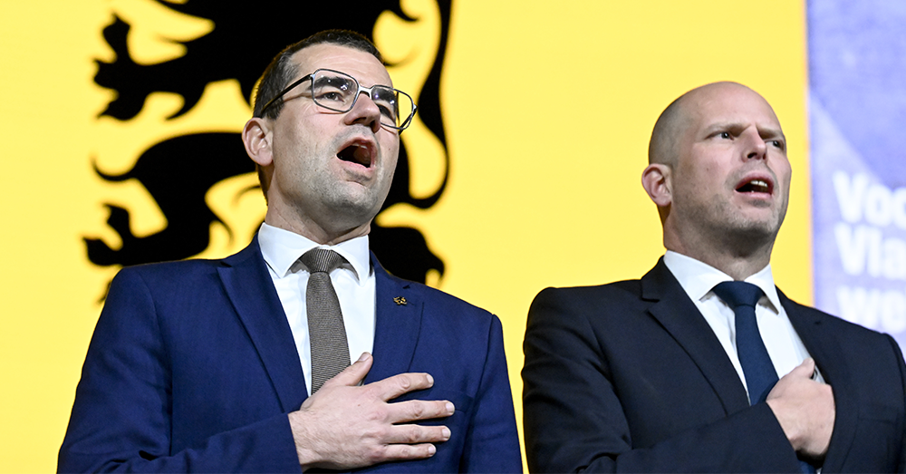 N-VA voert communautaire druk op: Loones wil bevoegdheden als Justitie en kernenergie naar Vlaanderen