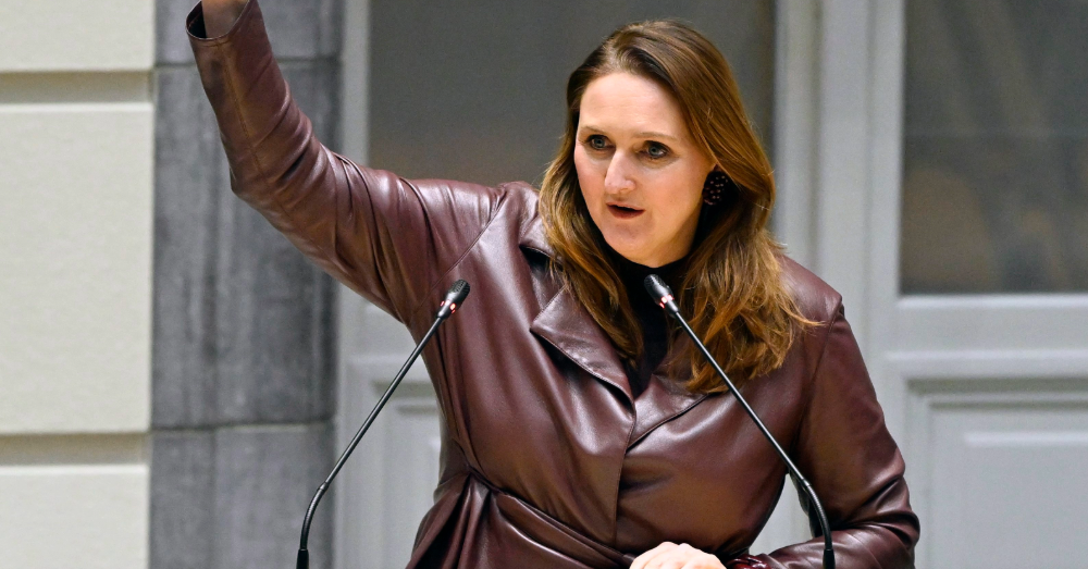 Gwendolyn Rutten in het Vlaams parlement (Photonews)
